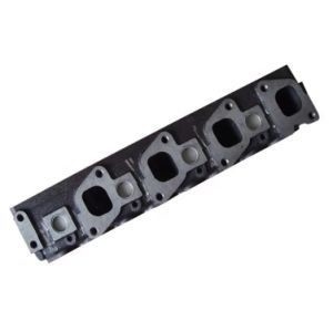 11039-06J00 V Style Td42 Testa del cilindro per Nissan Safari Pick-up Civilan Motore 4.2D